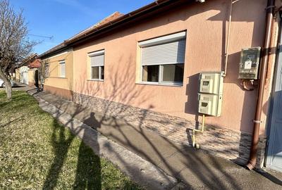 Casă individuală cu 3 camere în Iosia