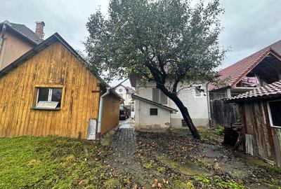 Casa individuală 72 mp | teren 719 mp| zona Schit - 10