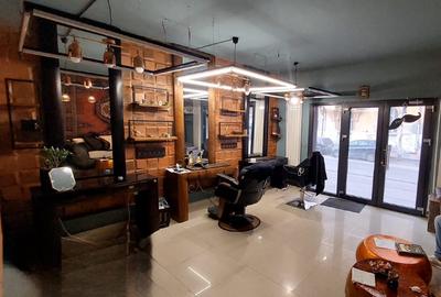Proprietar vand Spațiul comercial  Zona Unirii - 2