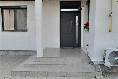 Vila P+M constructie 2020, pretabila doua famiili, teren 620 mp, Cazasu - 2