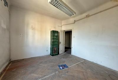 Investitie in Dorobanti - Vila cu balcoane frantuzesti - Structura din beton - 3