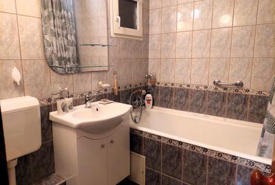 Apartament cu 3 camere mobilate, utilate in bloc izolat, Bucur Obor, comision 0% - 11