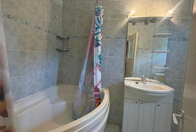 Inchiriere garsoniera decomandata  in bloc de apartamente,intrare Racadau - 4