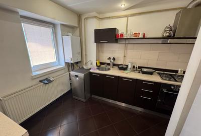 Apartament 3 camere, open-space, 80mp, Calea Bucuresti, zona Piata Centrala - 3