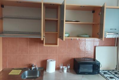 Inchiriez garsonieră 13 Septembrie - Novaci - 10