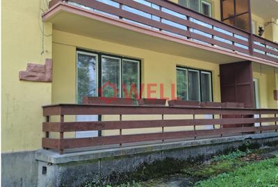 DE VÂNZARE APARTAMENT CU 3 CAMERE - 8