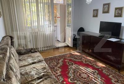 Apartament cu 3 camere semidecomandat, mobilat în Craiovei