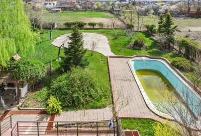 Casă individuală cu 5 camere în Corbeanca