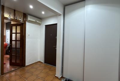 Apartament 3 camere, decomandat, 53 mp - zona Lipovei - 7