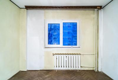 Ghencea - Drumetului, 3 camere, an c-tie 1980, et. 4/10, bucatarie mare, 2 bai - 5