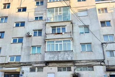 Apartament cu 3 camere decomandat în Fălticeni