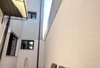 VILĂ ULTRACENTRALĂ  UNIVERSITATEA OVIDIUS  APROAPE DE MARE –  654900 euro - 12