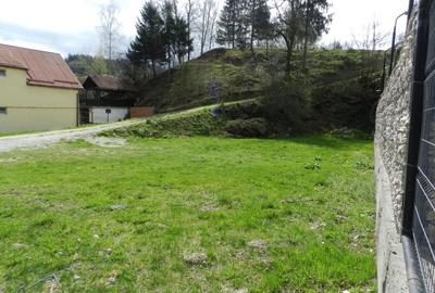 Inchiriez teren in Bran la DN73 langa PANNER, investitie - 3