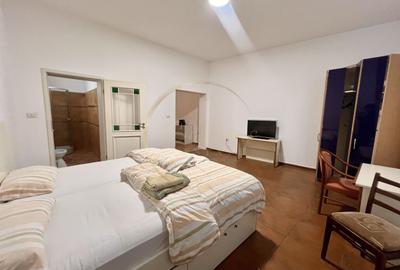 Apartament cu 1 camera la vila ( bucatarie comuna ) | UTILITATI INCLUSE - 2