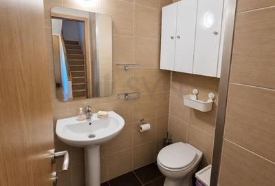 REA1028783 Apartament tip Duplex l Vedere catre Lac l Lacul Tei - 9