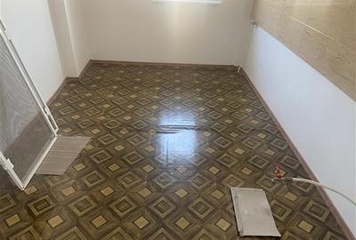 Apartament 2 camere , cartier Sud , 54 mp , decomandat , liber , - 8