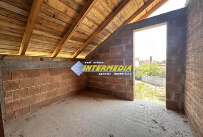 Vanzare Casa Individuala P+M la Rosu cu 345 mp teren si utilitati in Alba Iulia - 8