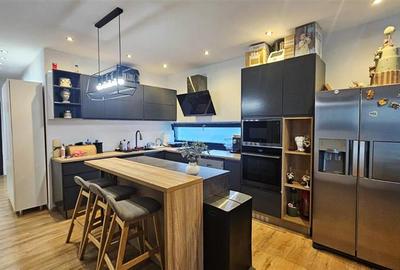 Casă cu 4 camere în Aeroport