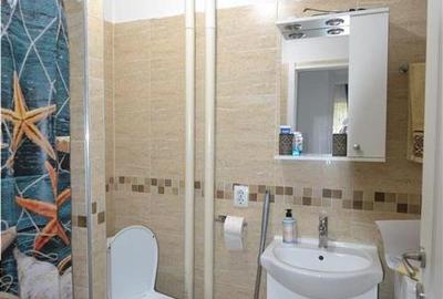 Exclusiv ! Apartament 2 camere Tractorul etajul 1 - 8