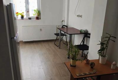 Vanzare ap. 3 cam. dec.  et. 7/8, bl. 1999, Metrou Muncii-bd, Decebal - 3