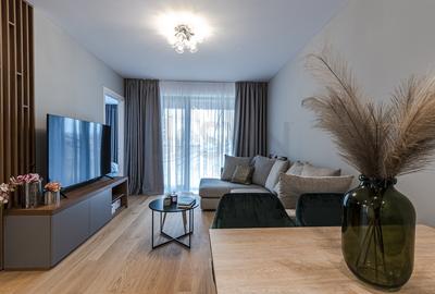 Apartament cu 2 camere semidecomandat în Aviației