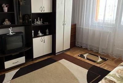 Apartament 3 camere decomandat, 2 bai, zona Gemenii - 1