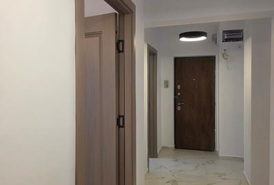 Apartament cu 3 camere decomandat în Banu Manta