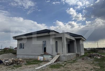 Casă individuală cu 4 camere în Exterior Sud