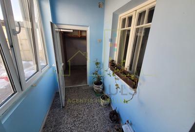 Zona Dambovita. 2 Case. Teren 933 mp. - 16