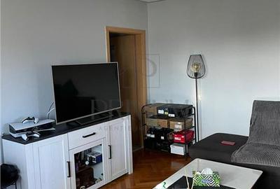 Apartament cu 2 camere semidecomandat în Tipografilor