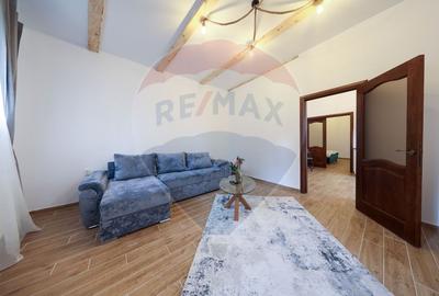 Casa renovata- Pretabila pentru Regim Hotelier - Centrul Istoric! - 1