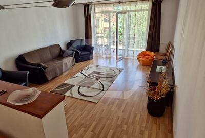 Apartament cu 3 camere semidecomandat, mobilat în Zorilor
