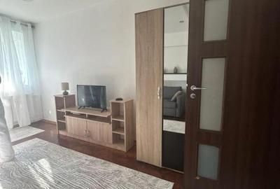 66000 euro -Garsoniera renovata 32mp- Mall Plaza - 11