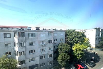 Apartament spațios 2 camere decomandate | 56 mp | Etaj 4/4 | IC Frimu - 23