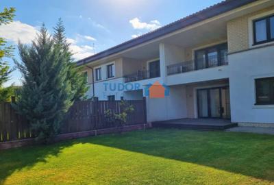 3-Bedroom Villa in Exclusive Gated Compound - 1