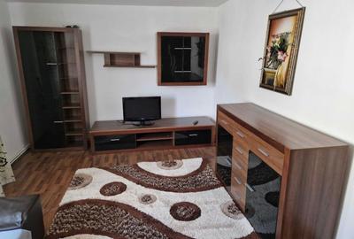 Apartament 3 camere-75mp- Bd Independentei - 3