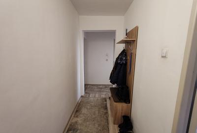 Apartament 2 camere mobilat si utilat zona Tractorul - 10