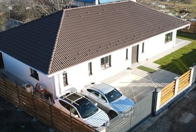 Casă individuală cu 5 camere în Corbeanca