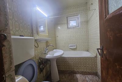 Titan Jean Steriadi  trei camere sdec et 7/10 pregatit pt renovare - 6