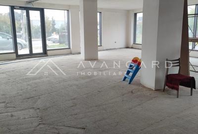 SPATIU COMERCIAL | 166MP | 2 parcari | ZONA AUCHAN IRIS - 1