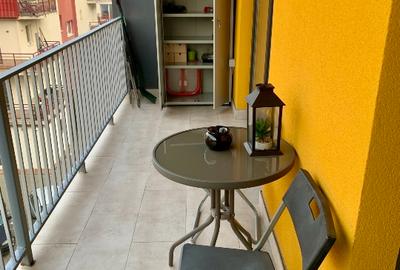 Ofer spre închiriere apartament cu 3 camere - 13