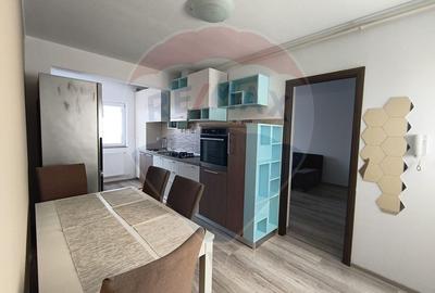 Apartament cu 2 camere de vanzare in zona Soarelui - 1