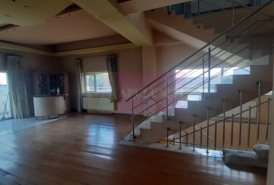 Două Etaje în Vilă în zona Voluntari de Închiriat - 2