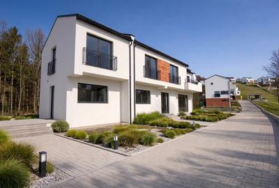 Casa tip duplex, 4 camere, 240mp, zona Chinteni - 1