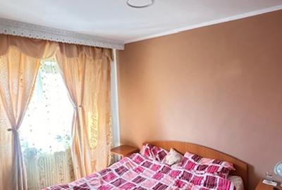 ZONA REPUBLICII (Sf.IOAN) 3camere etaj 4- acoperis,finisat si mobilat! - 7
