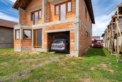 Casă / Vilă nouă de vânzare, la roșu, 5 camere, 225mp, Fântânele, Arad - 30