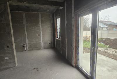 Vila curte, Domnesti 4 camere 2 bai curte 400 mp deschidere 20 ml zona centrala - 15