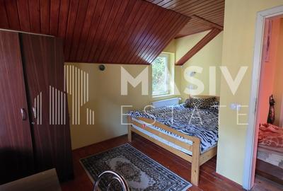 🏡 Casă din lemn masiv cu 7 camere, saună și teren generos – Azuga - 9