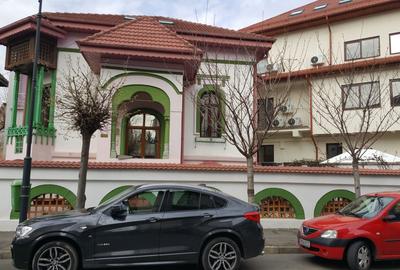 Vila 5 camere Piata Victoriei , Paris - 1