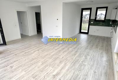 Casa individuala cu 3 camere pe un nivel 353 mp teren Alba Iulia - 1